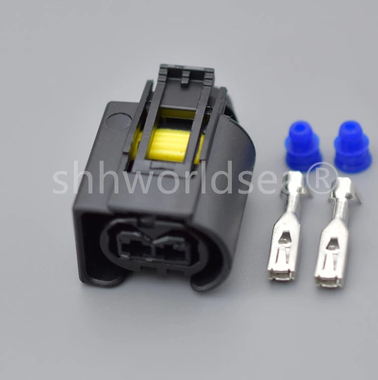 shhworldsea 2 Pin Ignition Coil pump plug Crankshaft Position Sensor Auto  connector 1685452928 1685453028 09441212 A1685452928