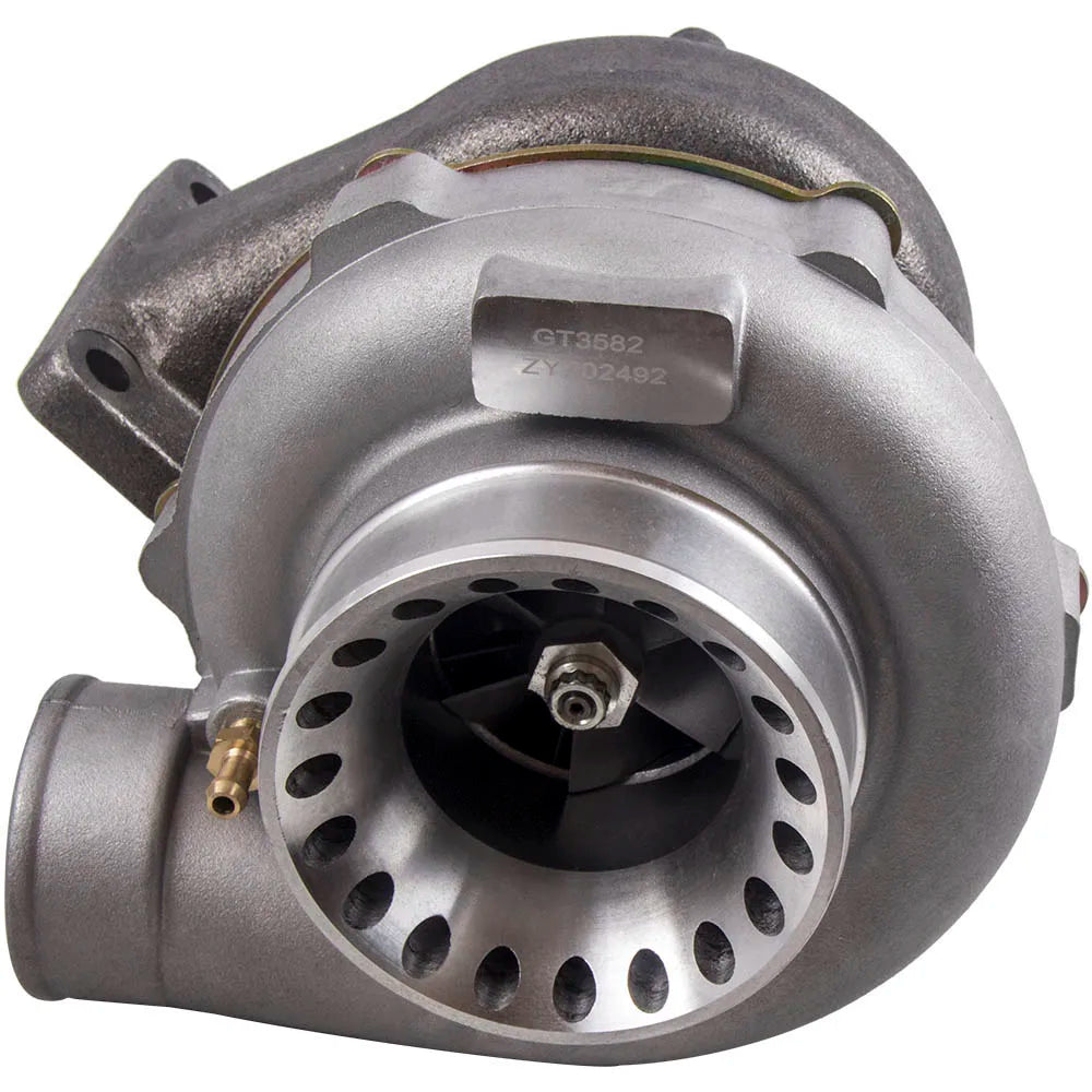 Turbo GT3582 GT35 T3 A/R 0.63 présenté seul en vue rapprochée
