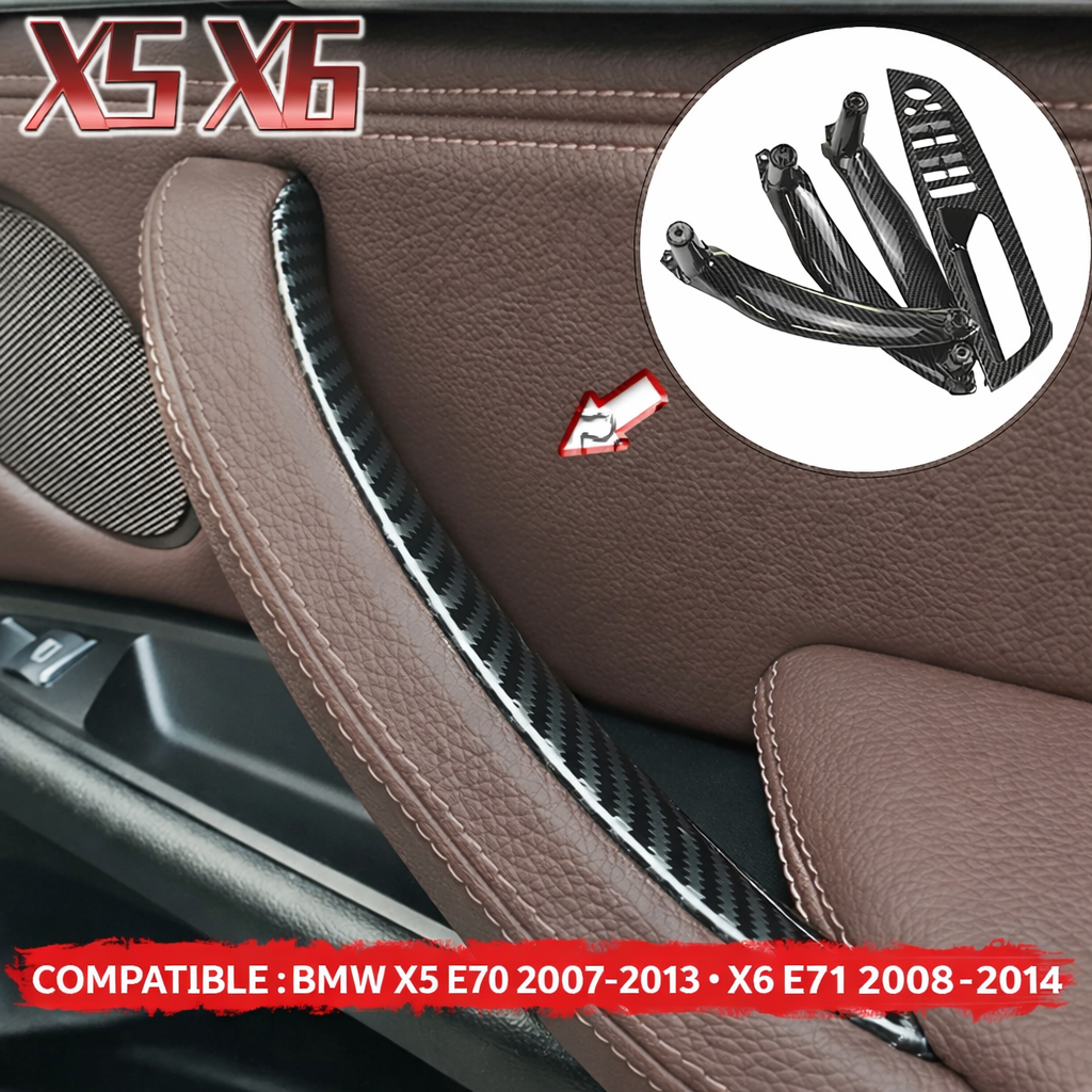Poignée intérieure BMW X5 E70 X6 E71 E72 en carbone avec aperçu du rendu monté dans la porte