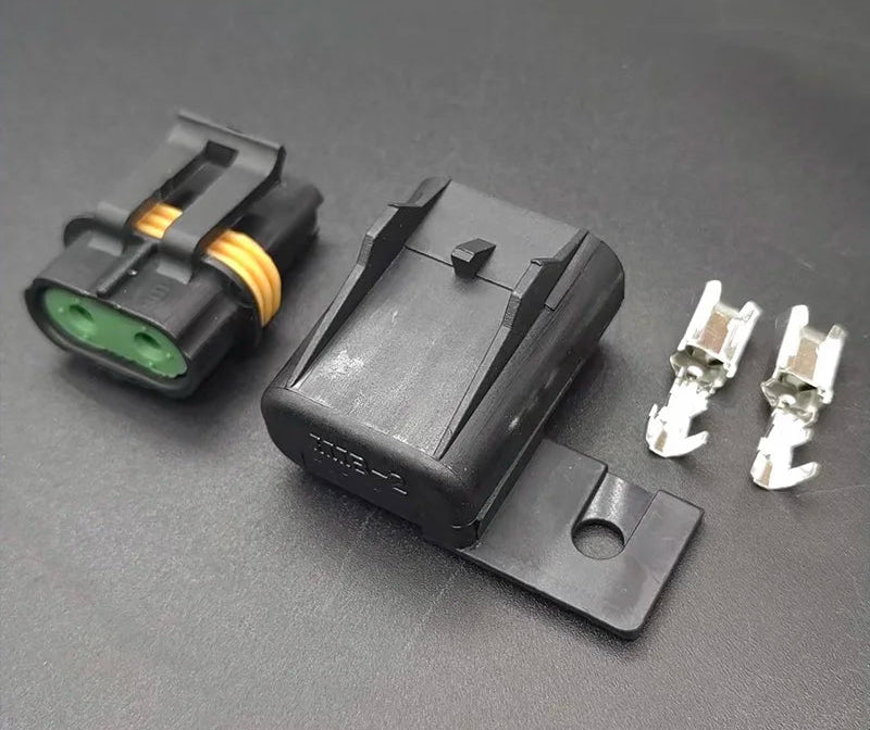 Détail du kit porte-fusible ATC 12V étanche avec connecteur, joints et cosses