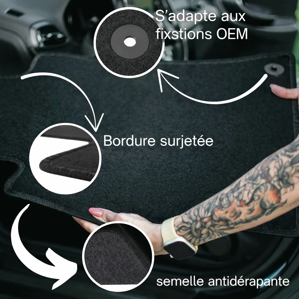 Détail de la bordure surjetée et de la semelle antidérapante des tapis BMW E90